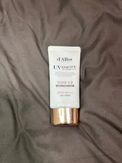 d'Alba UV ESSENCE WATERFUL トーンアップクリーム