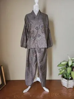 ★着物リメイク★　大島紬　7マルキ　 作務衣上下