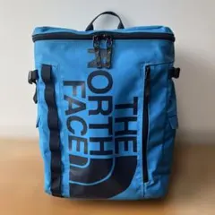 THE NORTH FACE ヒューズボックス ブルー リュックのサムネイル