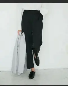 スラックスパンツ