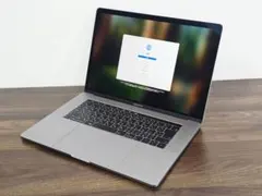 55回 MacBook Pro 2018 15インチ Core i7 B1のサムネイル