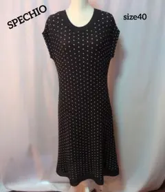 未使用☆SPECHIO ドット風柄 プリーツ加工 半袖 ひざ丈ワンピースのサムネイル