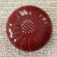 茶道具　菊　花　香合　朱色　赤　レッド　秋　季節　鳥　英　陶器製