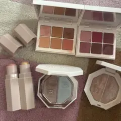 fenty beauty アイシャドウ　ハイライト　まとめ売り6点のサムネイル