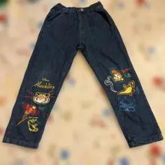 ⭐️Disney Aladdin⭐️デニムパンツ⭐️大きいプリント⭐️