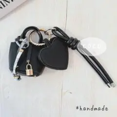じゃらじゃらキーホルダー キーチャーム ミニバック ハートクリップ 黒 ブラック