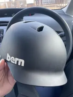 バーン bern WATTS マットブラック ヘルメット xl - メルカリ