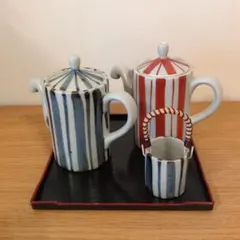 ストライプデザイン調味料入れセット