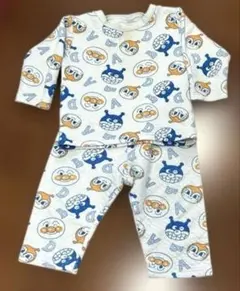 タイムセール　アンパンマン　キルティングパジャマ　淡い水色　90