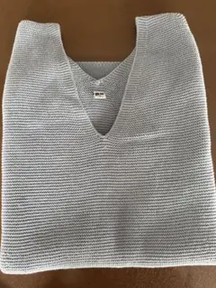 ユニクロニット/美品ブルーグレー Vネック ノースリーブセーター M