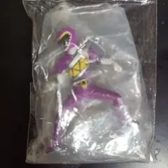 HGヒーローズ スーパー戦隊EX 史上最強のブレイブ　キョウリュウバイオレット