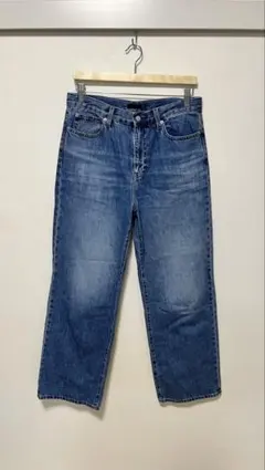 UNIQLO ワイドストレートジーンズ　ブルー