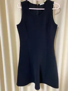 ワンピース［袖なし］