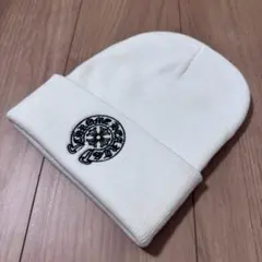 １点のみ　当日発送ニット帽ビーニー帽子クロムロゴキャップホワイト