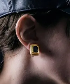 Item thumbnail for item 526d0dda-94f5-4b6f-a7e2-86f14d632a5c