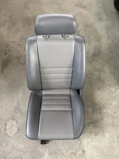ランクル70 トゥループキャリア用シート 純正カバー 運転席側 座面/背もたれ ランクル70 トゥループキャリア用シート 純正カバー 運転席側 座面