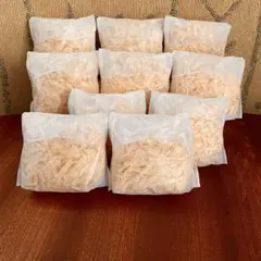 ♦︎18 削りたてをお届けします　ヒノキチップ　ヒノキおがくず10袋　かんなくず