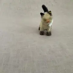 シュタイフ　グッシー　猫　アンティーク ぬいぐるみ　ビンテージ　Gussyのサムネイル