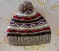 アクリル100% ストライプニット帽 ボンボン付き