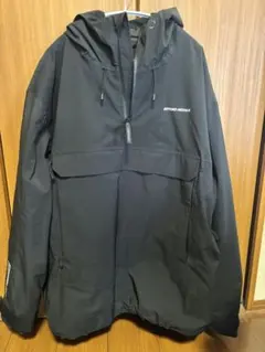 BEYOND MEDALS Color: Black Size: Large