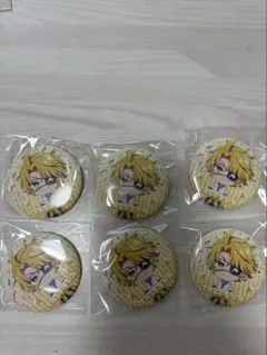 カラフルピーチ たっつん 缶バッチ 2023 - メルカリ
