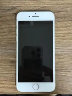 iPhone 7 本体 128GB シルバー