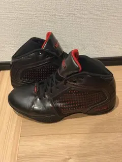 AND1 バスケットボールシューズ ブラック レッドのサムネイル