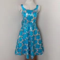 青い花柄ドレス Aライン ノースリーブ