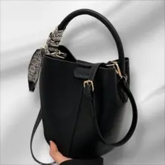 バケツ型バッグ ショルダーバッグ