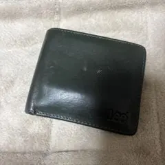 Lee 緑　レザー 二つ折り財布のサムネイル