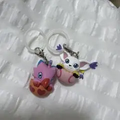 デジモンアドベンチャー めじるしアクセサリー　ピヨモン　テイルモン