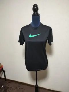 NIKE DryᖴIT Tシャツ L
