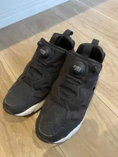 値下げ！！Reebok Instapump Fury ブラックスニーカー