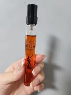 YSL Black Opium オーデパルファム 10mLのサムネイル