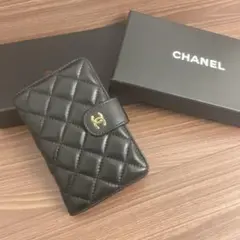 CHANEL シャネル マトラッセ 二つ折り財布 ブラック ラムスキン