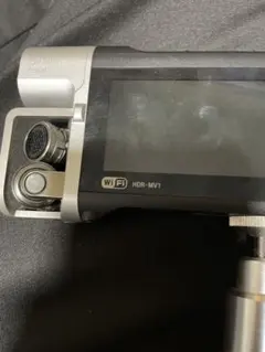 t*j様 SONY HDR-MV1 ビデオカメラ 本体 SONY HDR-MV1をレビュー。広画角、高音質の音楽ライブに特化したビデオ