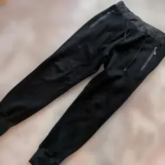 ジョガーパンツ 黒　アバハウス