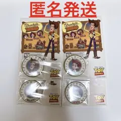 新品未使用】ディズニーリゾートクルーザー カーエンブレム 2種 - メルカリ