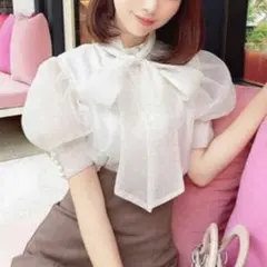 ♪新品♪ michell macaron ボウタイブラウスのサムネイル