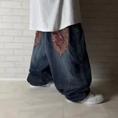 ペレペレ 刺繍デザイン 極太 オーバーサイズ デニム バギーパンツ B系 y2kのサムネイル