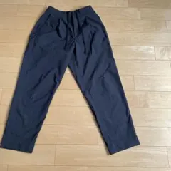 黒スラックス ウエスト80-86cm