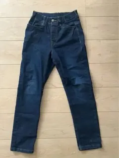 GU ボトムス　ジーンズ　デニム