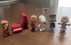 SNOOPY フィギュア　7体セット