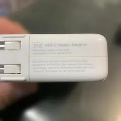 Apple 61W USB-C Power Adapter A1718