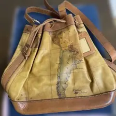 Alviero Martini ジャパン　日本　船　地図柄レザーバケットバッグ PRIMA CLASSE - Alviero Martini ジャパン 日本 船 地図柄レザー
