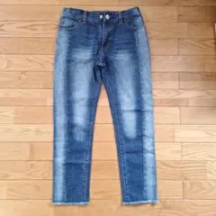デニムパンツ　おしゃれなデザイン　150
