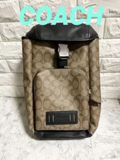 COACH（コーチ）シグネチャー柄 ボディバッグ