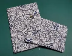 ☆お薬手帳&ティシュケース付きミニポーチ☆ナチュラル系　北欧柄