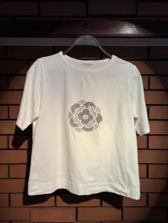 キラキラ 花　Tシャツ　白