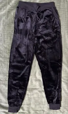 51)エムエルーセ MRA79-BKS ベロアジョガーパンツ S ブラ